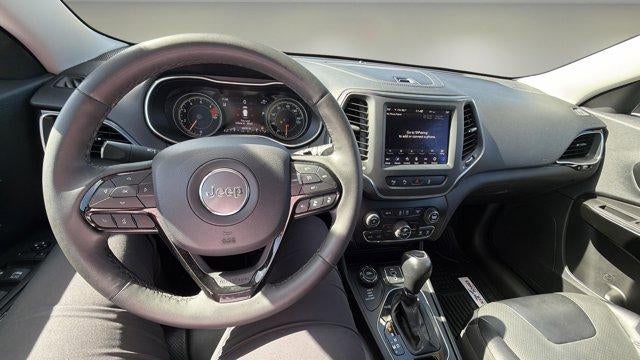 2023 Jeep Cherokee Altitude Lux