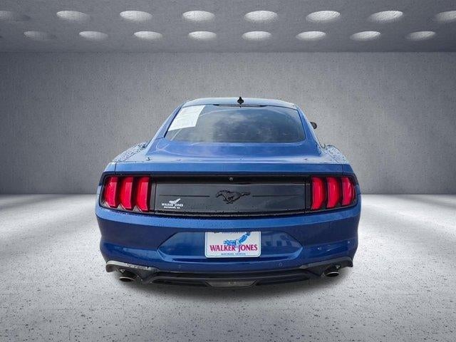 2022 Ford Mustang EcoBoost