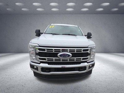 2025 Ford Super Duty F-350 DRW XL