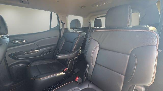 2021 GMC Acadia AT4