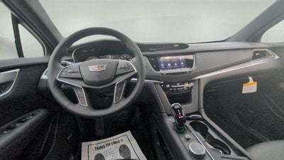 2025 Cadillac XT5 Luxury