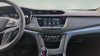 2025 Cadillac XT5 Luxury