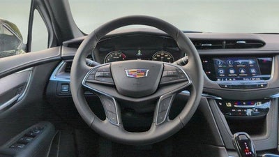 2025 Cadillac XT5 Luxury