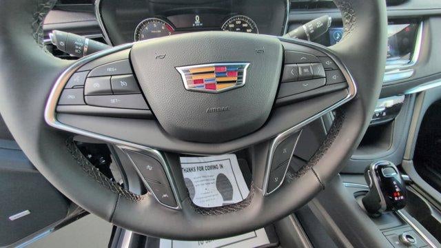 2025 Cadillac XT5 Luxury