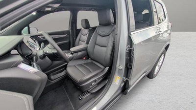 2025 Cadillac XT6 Luxury