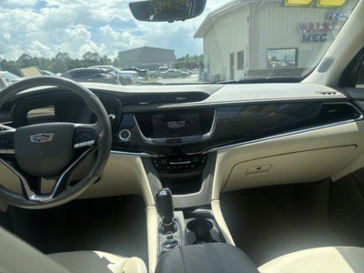 2022 Cadillac XT6 Premium Luxury