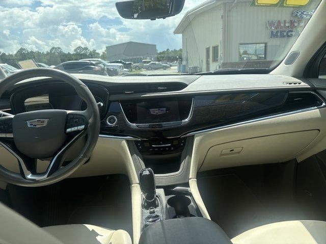 2022 Cadillac XT6 Premium Luxury