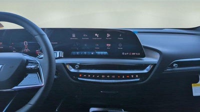 2025 Cadillac LYRIQ Luxury 1