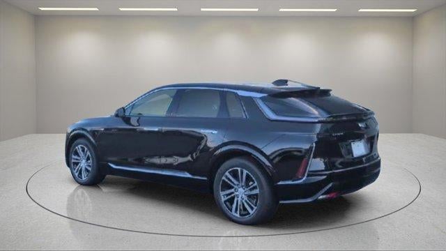 2025 Cadillac LYRIQ Luxury 1