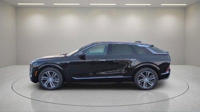 2025 Cadillac LYRIQ Luxury 1