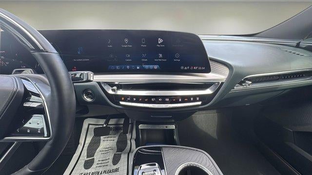 2024 Cadillac LYRIQ Sport 3