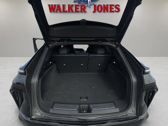 2024 Cadillac LYRIQ Sport 3