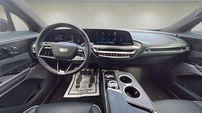 2024 Cadillac LYRIQ Sport 3