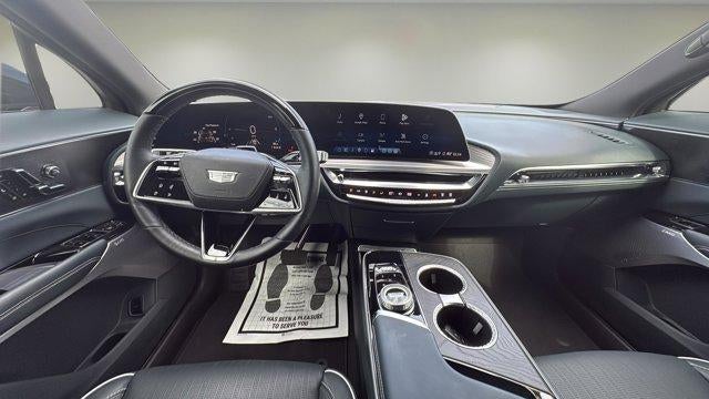 2024 Cadillac LYRIQ Sport 3