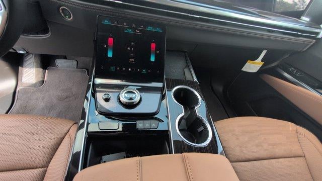 2026 Cadillac Escalade Luxury - Photo 15