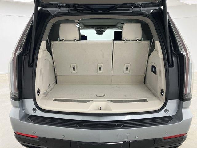 2027 Cadillac Escalade 4WD Platinum Sport