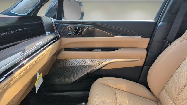 2025 Cadillac ESCALADE IQ Luxury 2