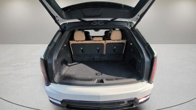 2025 Cadillac ESCALADE IQ Luxury 2