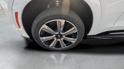 2025 Cadillac ESCALADE IQ Luxury 2