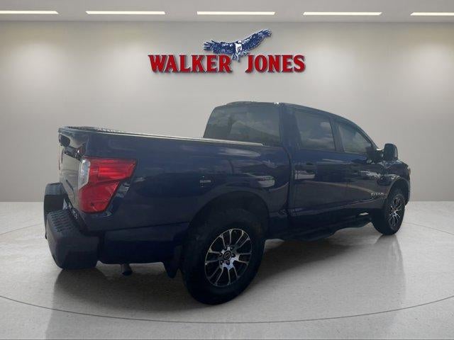 2024 Nissan Titan SV