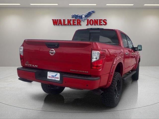 2021 Nissan Titan SV