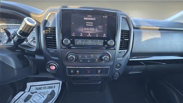 2023 Nissan Titan SV