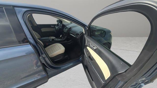 2018 Ford Edge SE