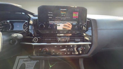 2023 Nissan PATHFINDER Base