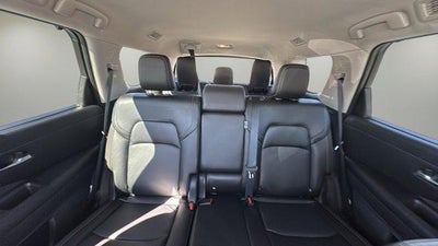 2023 Nissan PATHFINDER Base