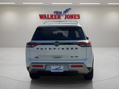 2023 Nissan PATHFINDER Base