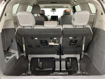 2024 Toyota Sienna XLE