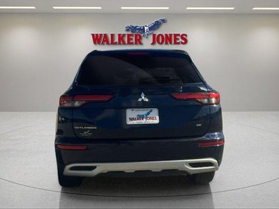 2024 Mitsubishi Outlander SE