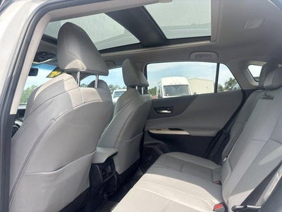 2024 Toyota Venza LE