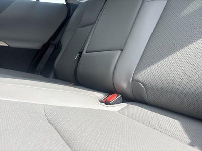 2024 Toyota Venza LE