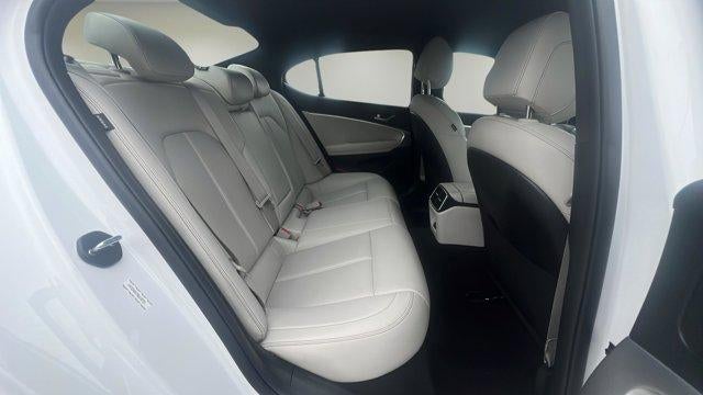 2024 Genesis G70 2.5T