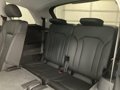 2023 Audi Q7 Premium