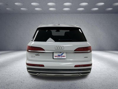 2023 Audi Q7 Premium