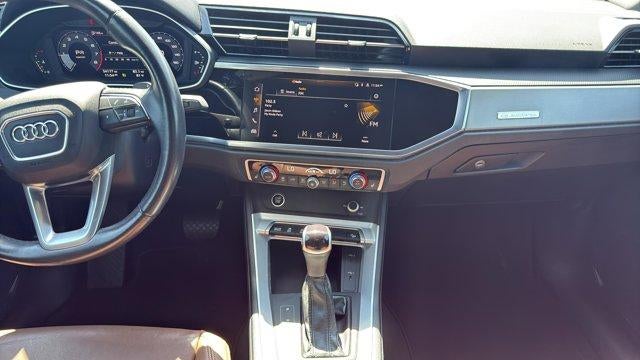 2023 Audi Q3 S line Premium