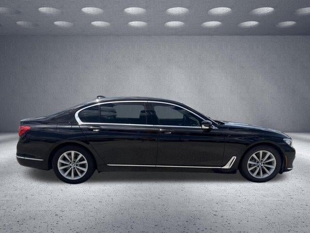 2019 BMW 7 Series 740i